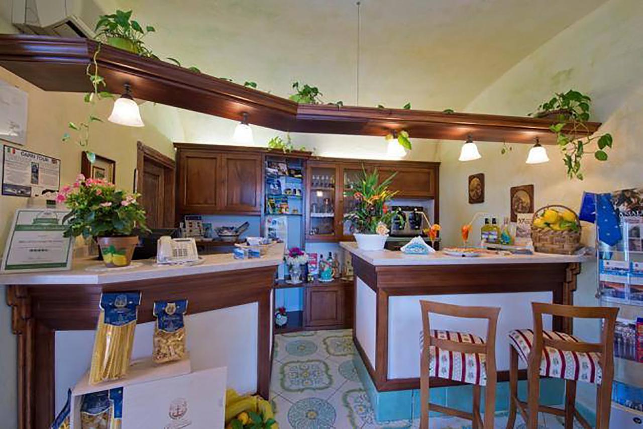 L'Antico Borgo Dei Limoni Bed & Breakfast Amalfi Exterior photo